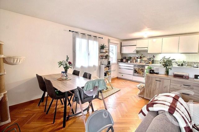 Appartement F3 &agrave; louer - 3 pi&egrave;ces - 67,26 m2 - Chens Sur Leman - 74 - RHONE-ALPES