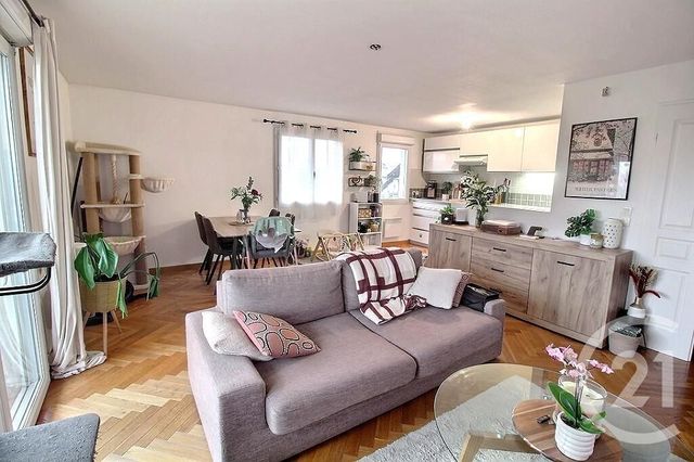 Appartement F3 &agrave; louer - 3 pi&egrave;ces - 67,26 m2 - Chens Sur Leman - 74 - RHONE-ALPES