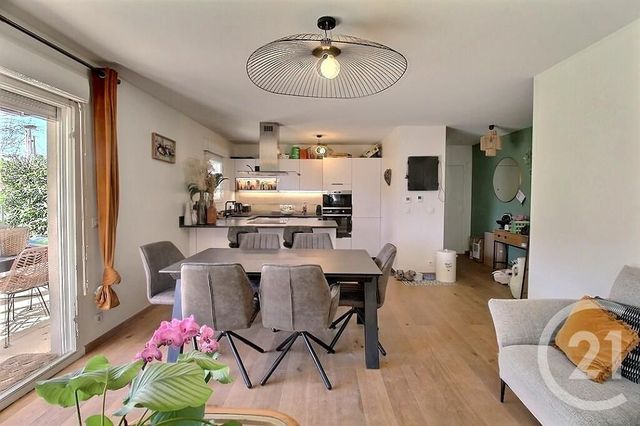 Appartement F4 &agrave; louer - 4 pi&egrave;ces - 82 m2 - Contamine Sur Arve - 74 - RHONE-ALPES