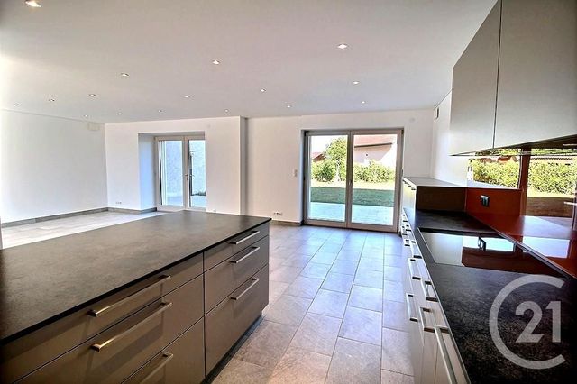 Maison &agrave; louer - 4 pi&egrave;ces - 187 m2 - Veigy Foncenex - 74 - RHONE-ALPES