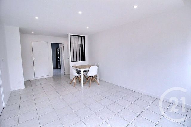 Appartement F3 &agrave; louer - 3 pi&egrave;ces - 62,27 m2 - Thonon Les Bains - 74 - RHONE-ALPES
