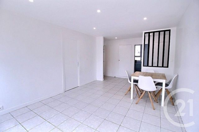 Appartement F3 &agrave; louer - 3 pi&egrave;ces - 62,27 m2 - Thonon Les Bains - 74 - RHONE-ALPES