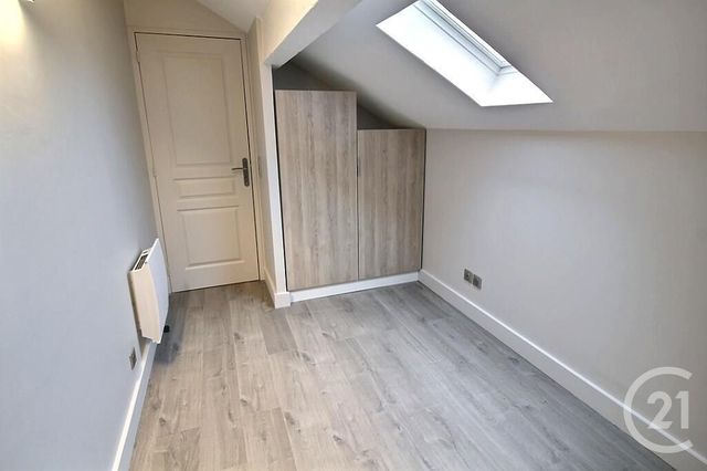 Appartement T3 &agrave; louer - 3 pi&egrave;ces - 44,92 m2 - Evian Les Bains - 74 - RHONE-ALPES