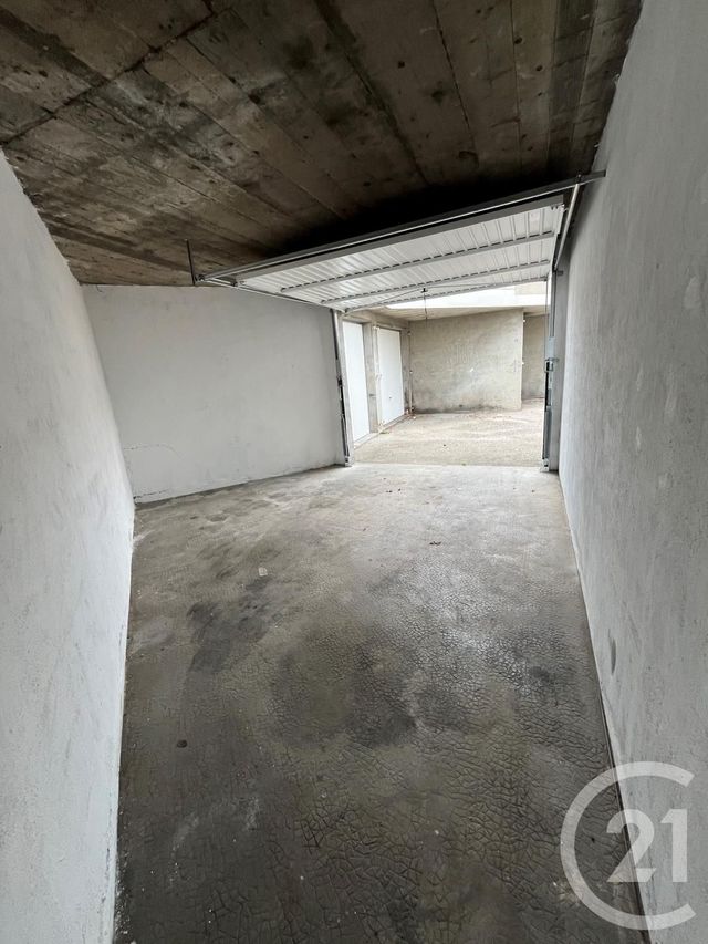 Parking &agrave; louer - 18,70 m2 - Gaillard - 74 - RHONE-ALPES