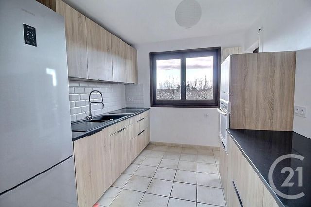 Appartement F3 &agrave; louer - 3 pi&egrave;ces - 65,60 m2 - Thonon Les Bains - 74 - RHONE-ALPES