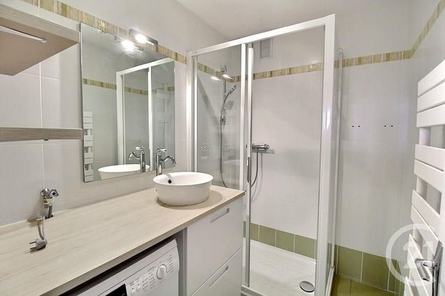 Appartement F3 &agrave; louer - 3 pi&egrave;ces - 65,60 m2 - Thonon Les Bains - 74 - RHONE-ALPES
