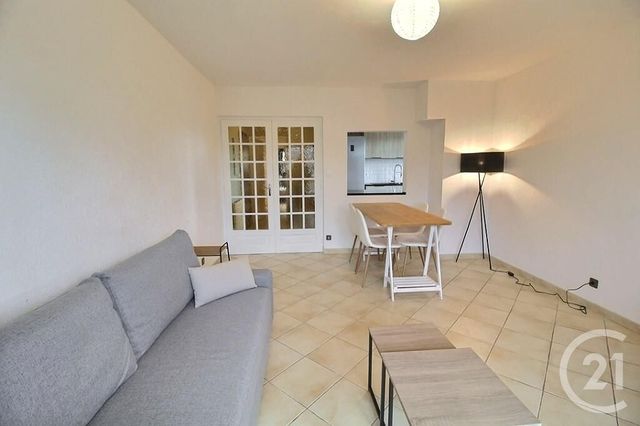 Appartement F3 &agrave; louer - 3 pi&egrave;ces - 65,60 m2 - Thonon Les Bains - 74 - RHONE-ALPES