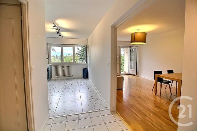 Appartement T3 &agrave; louer - 3 pi&egrave;ces - 77,26 m2 - Ambilly - 74 - RHONE-ALPES