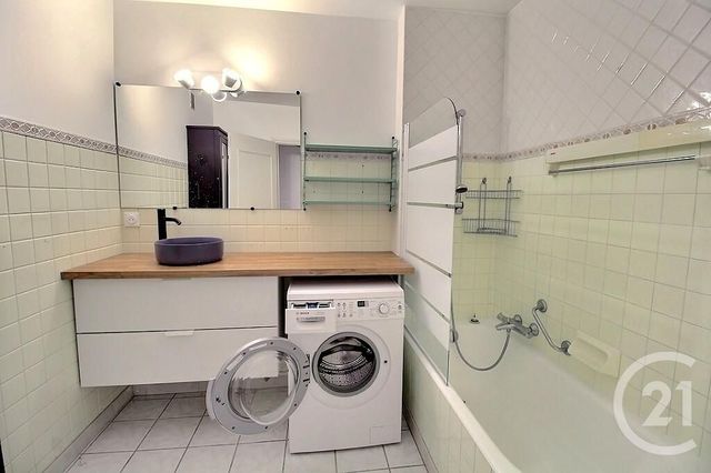 Appartement T3 &agrave; louer - 3 pi&egrave;ces - 77,26 m2 - Ambilly - 74 - RHONE-ALPES