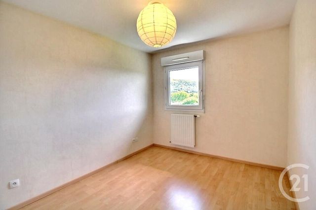 Appartement T4 &agrave; louer - 4 pi&egrave;ces - 78,48 m2 - Sciez - 74 - RHONE-ALPES