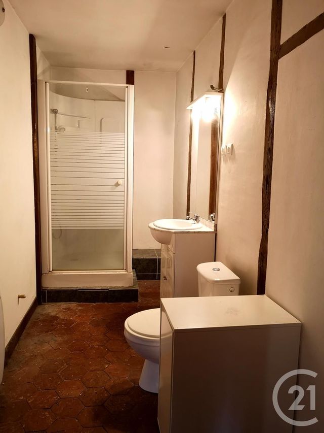 Local commercial à louer - 113.42 m2 - 77 - Seine-et-Marne