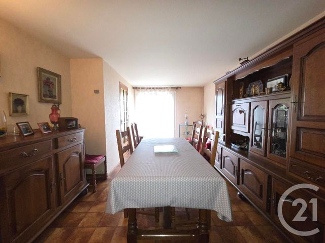 Maison à vendre - 4 pièces - 121 m2 - St Pierre Les Nemours - 77 - ILE-DE-FRANCE