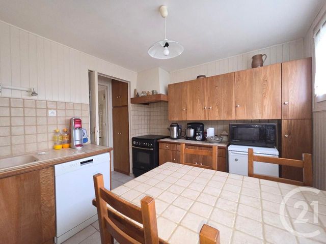 Maison à vendre - 4 pièces - 121 m2 - St Pierre Les Nemours - 77 - ILE-DE-FRANCE