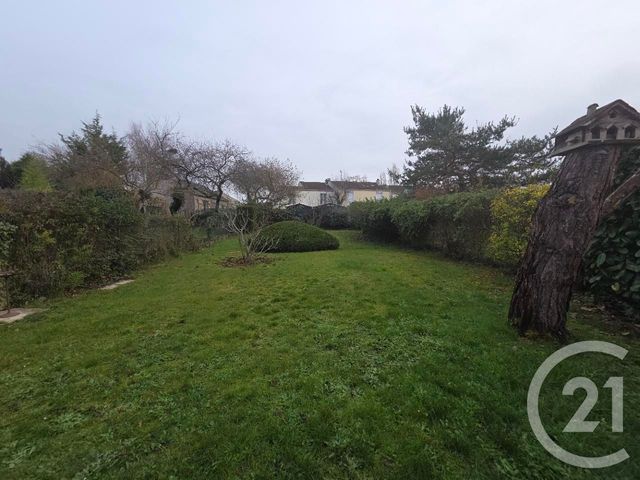 Maison à vendre - 4 pièces - 121 m2 - St Pierre Les Nemours - 77 - ILE-DE-FRANCE