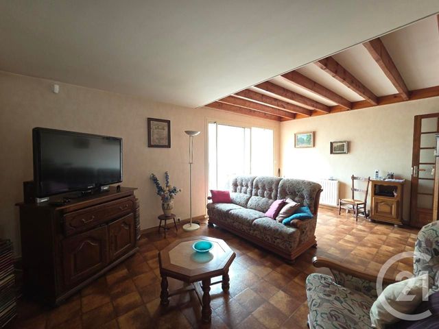 Maison à vendre - 4 pièces - 121 m2 - St Pierre Les Nemours - 77 - ILE-DE-FRANCE