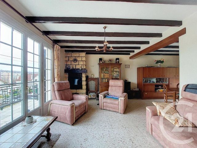 Maison à vendre - 5 pièces - 103 m2 - St Pierre Les Nemours - 77 - ILE-DE-FRANCE