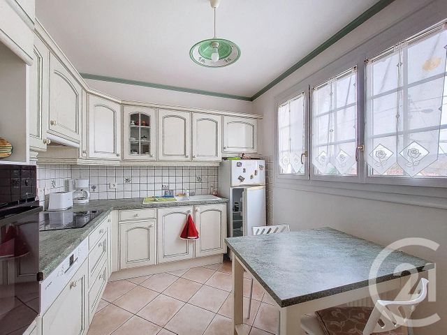 Maison à vendre - 5 pièces - 103 m2 - St Pierre Les Nemours - 77 - ILE-DE-FRANCE