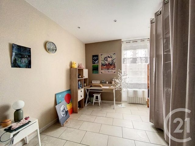 Appartement F4 &agrave; vendre - 4 pi&egrave;ces - 94 m2 - Nemours - 77 - ILE-DE-FRANCE