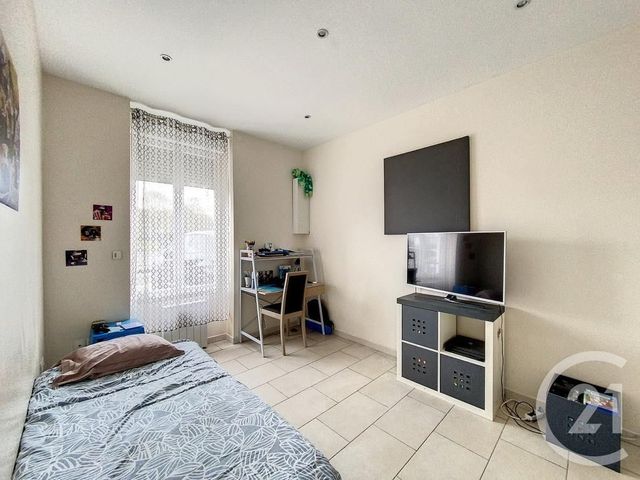 Appartement F4 &agrave; vendre - 4 pi&egrave;ces - 94 m2 - Nemours - 77 - ILE-DE-FRANCE