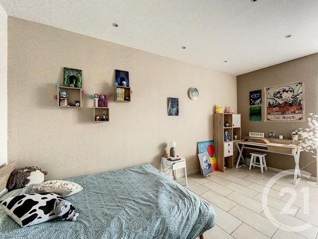 Appartement F4 &agrave; vendre - 4 pi&egrave;ces - 94 m2 - Nemours - 77 - ILE-DE-FRANCE