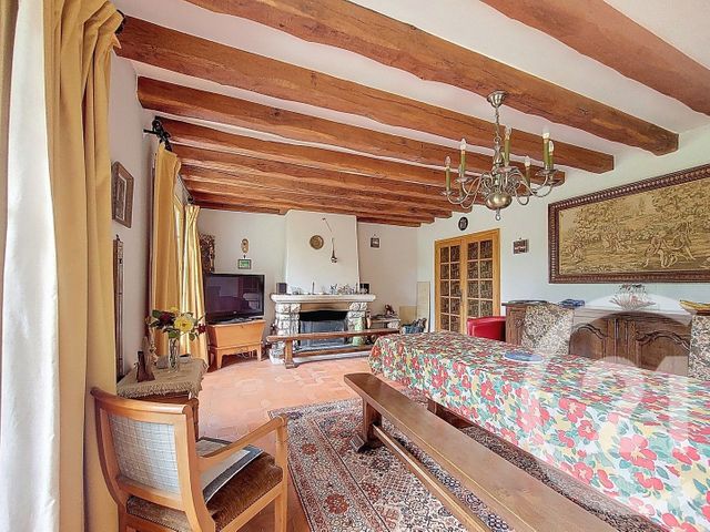 Maison à vendre - 5 pièces - 170 m2 - Poligny - 77 - ILE-DE-FRANCE