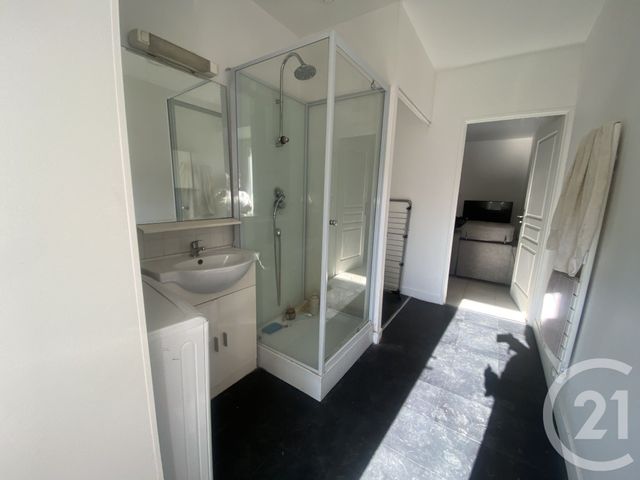 Appartement F2 &agrave; louer - 2 pi&egrave;ces - 45,25 m2 - Chateau Landon - 77 - ILE-DE-FRANCE