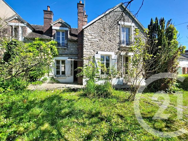 Maison &agrave; vendre - 5 pi&egrave;ces - 110 m2 - St Pierre Les Nemours - 77 - ILE-DE-FRANCE