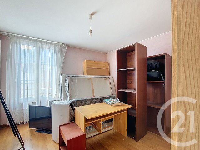 Maison à vendre - 5 pièces - 70 m2 - Nemours - 77 - ILE-DE-FRANCE