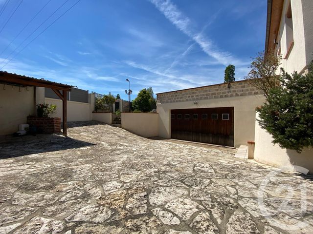 Maison à vendre - 6 pièces - 120 m2 - St Pierre Les Nemours - 77 - ILE-DE-FRANCE