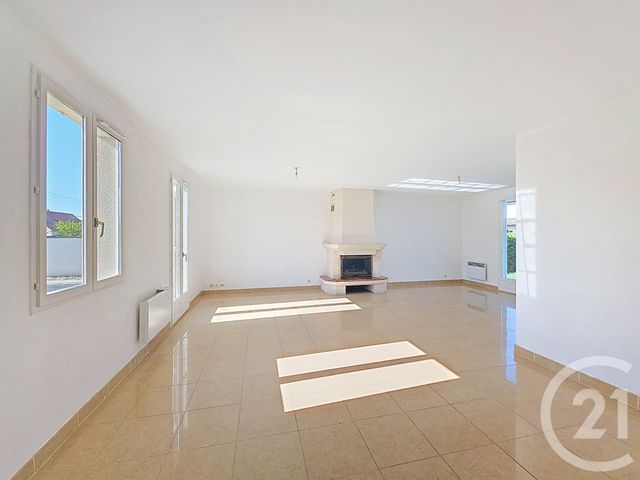 Maison à vendre - 4 pièces - 102 m2 - Nemours - 77 - ILE-DE-FRANCE