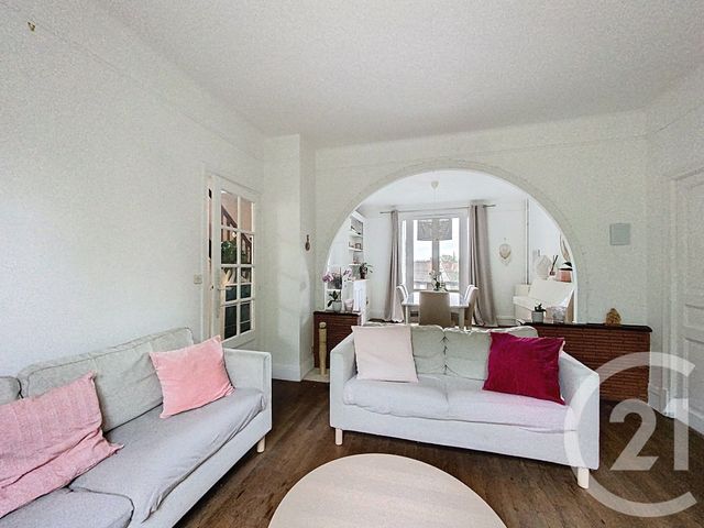 Maison &agrave; vendre - 5 pi&egrave;ces - 118 m2 - St Pierre Les Nemours - 77 - ILE-DE-FRANCE