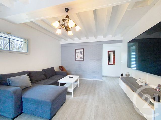 Maison &agrave; vendre - 6 pi&egrave;ces - 109 m2 - St Pierre Les Nemours - 77 - ILE-DE-FRANCE