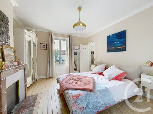 Maison à vendre - 5 pièces - 118 m2 - Nemours - 77 - ILE-DE-FRANCE