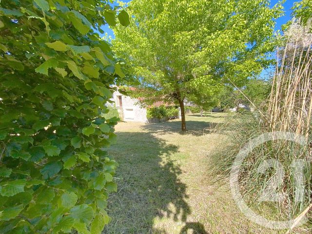 Terrain à vendre - 2500 m2 - St Pierre Les Nemours - 77 - ILE-DE-FRANCE