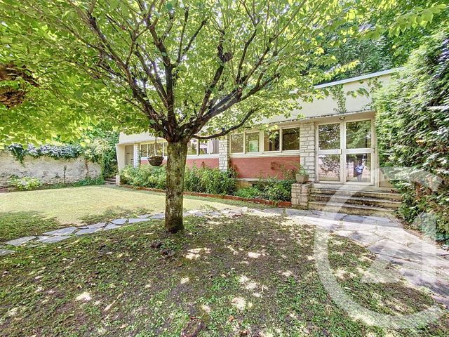 Maison à vendre - 9 pièces - 201 m2 - Nemours - 77 - ILE-DE-FRANCE