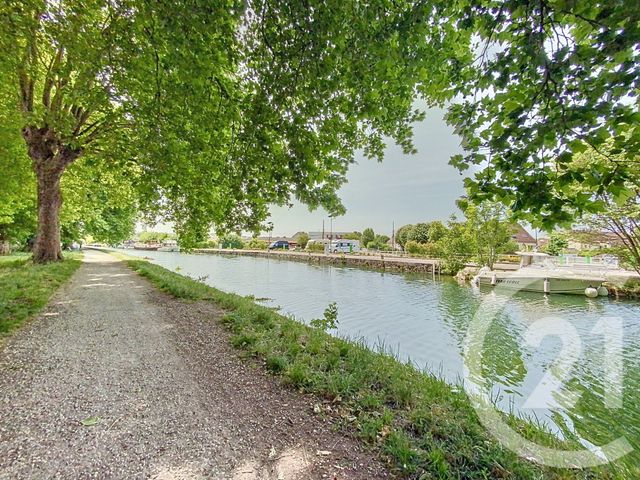 Maison à vendre - 9 pièces - 201 m2 - Nemours - 77 - ILE-DE-FRANCE