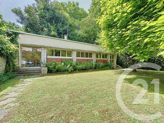 Maison à vendre - 9 pièces - 201 m2 - Nemours - 77 - ILE-DE-FRANCE