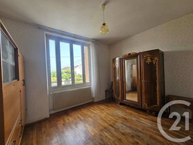Maison à vendre - 4 pièces - 97 m2 - St Pierre Les Nemours - 77 - ILE-DE-FRANCE