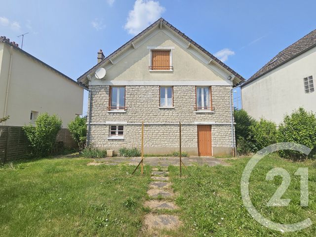 Maison à vendre - 4 pièces - 97 m2 - St Pierre Les Nemours - 77 - ILE-DE-FRANCE