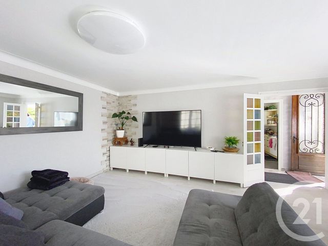 Maison à vendre - 7 pièces - 135 m2 - Ormesson - 77 - ILE-DE-FRANCE