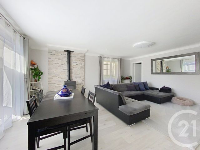 Maison à vendre - 7 pièces - 135 m2 - Ormesson - 77 - ILE-DE-FRANCE