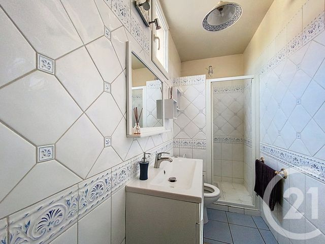 Maison à vendre - 6 pièces - 153 m2 - Nemours - 77 - ILE-DE-FRANCE