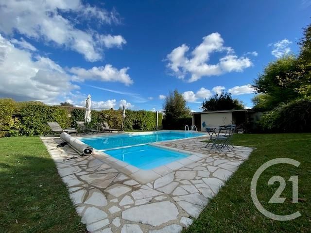 Maison à vendre - 9 pièces - 190 m2 - St Pierre Les Nemours - 77 - ILE-DE-FRANCE