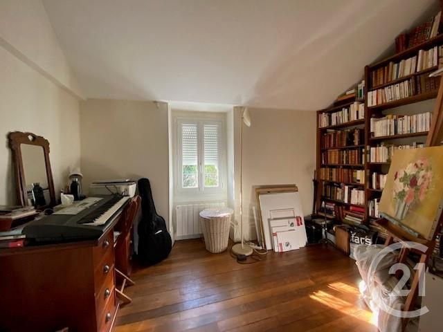 Maison à vendre - 9 pièces - 190 m2 - St Pierre Les Nemours - 77 - ILE-DE-FRANCE