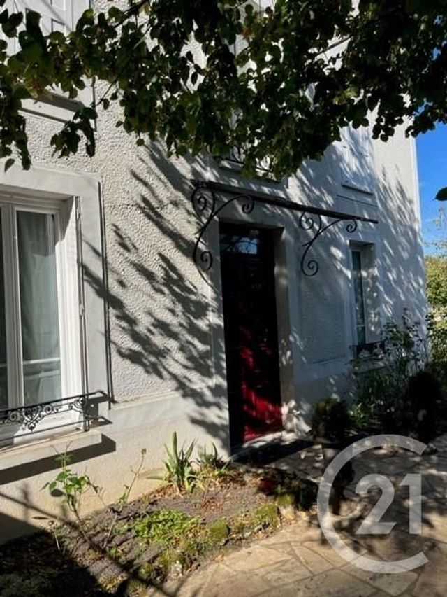 Maison à vendre - 9 pièces - 190 m2 - St Pierre Les Nemours - 77 - ILE-DE-FRANCE