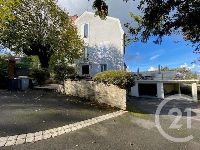 Maison à vendre - 9 pièces - 190 m2 - St Pierre Les Nemours - 77 - ILE-DE-FRANCE