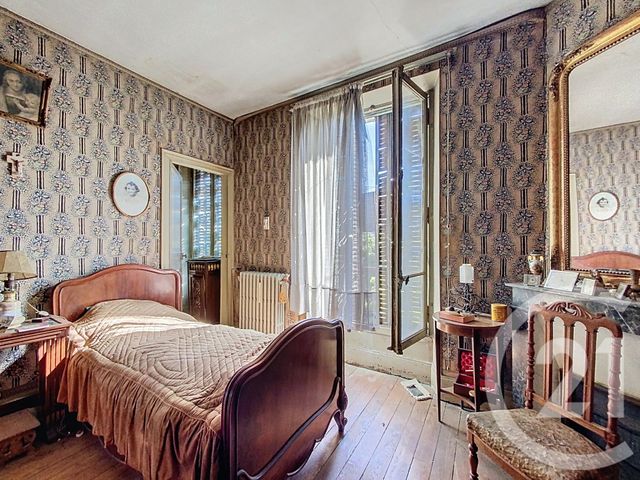 Maison à vendre - 5 pièces - 120 m2 - Nemours - 77 - ILE-DE-FRANCE