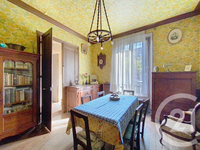 Maison à vendre - 5 pièces - 120 m2 - Nemours - 77 - ILE-DE-FRANCE