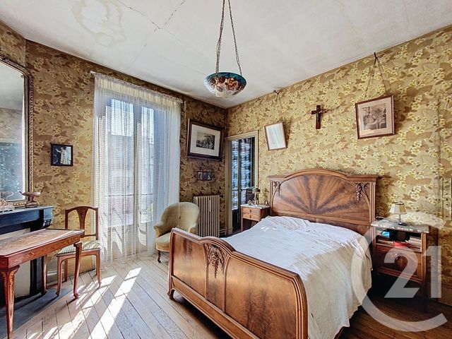 Maison à vendre - 5 pièces - 120 m2 - Nemours - 77 - ILE-DE-FRANCE