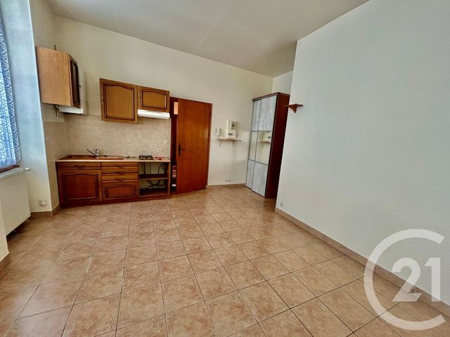 Appartement F2 &agrave; louer - 2 pi&egrave;ces - 33,47 m2 - Nemours - 77 - ILE-DE-FRANCE
